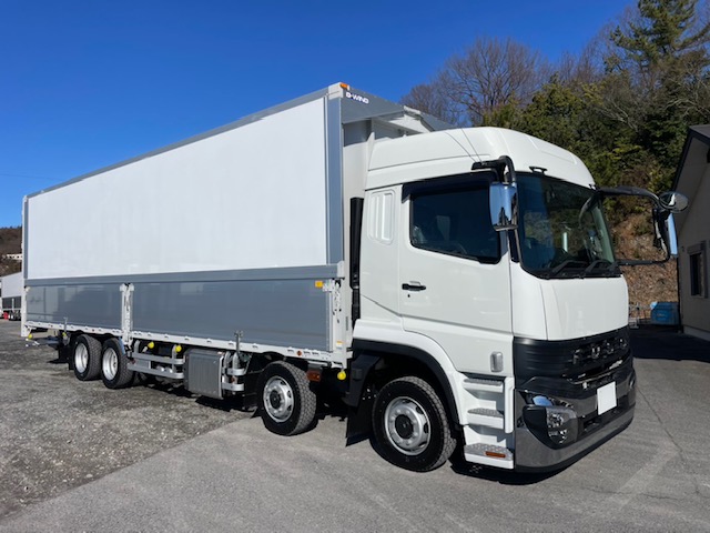 R7　三菱　ウイング　格納PG付