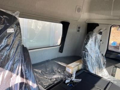 R7　三菱　ウイング　格納PG付