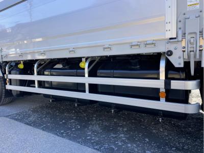 R7　三菱　ウイング　格納PG付