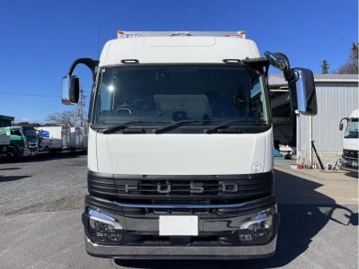 R7　三菱　ウイング