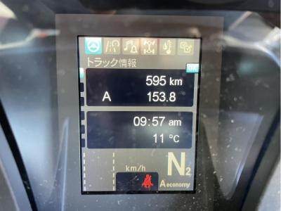 R7　三菱　ウイング