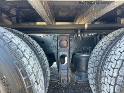 R7　三菱　ウイング