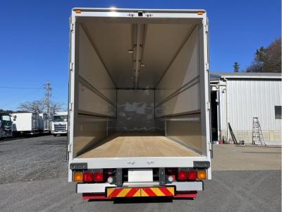 R7　三菱　ウイング