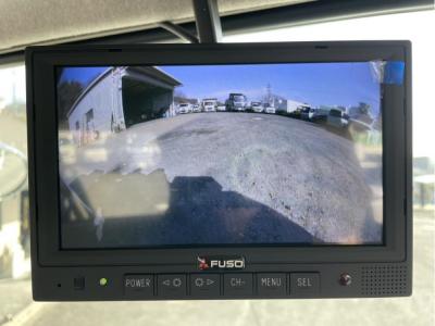 R7　三菱　トラクタ　ダンプポンプ付