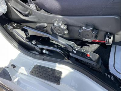 R7　三菱　トラクタ　ダンプポンプ付