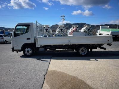 R7　三菱　2ｔ平ボデー