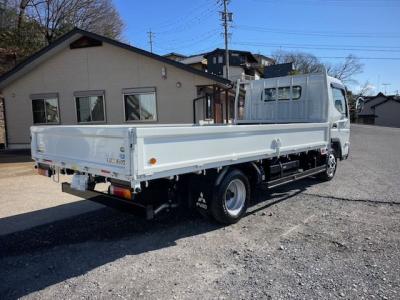 R7　三菱　2ｔ平ボデー