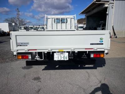 R7　三菱　2ｔ平ボデー