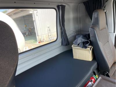 R6　いすゞ　コンクリートミキサー車