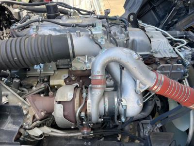 R6　いすゞ　コンクリートミキサー車