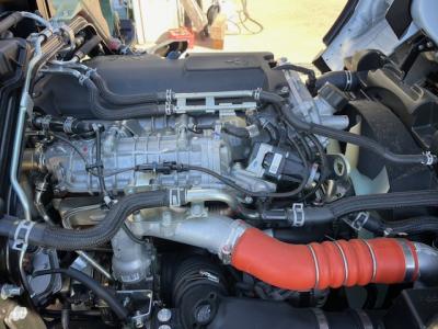 R7　三菱　脱着装置付コンテナ専用車