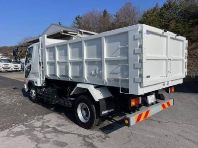R7　三菱　4ｔ深ダンプ