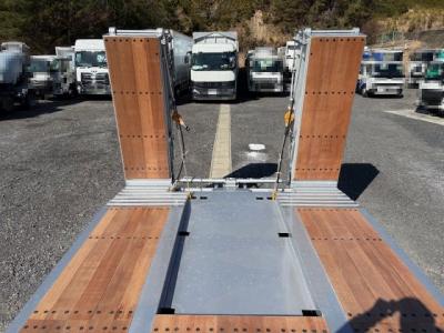 R8　東邦　3軸12輪重トレーラ